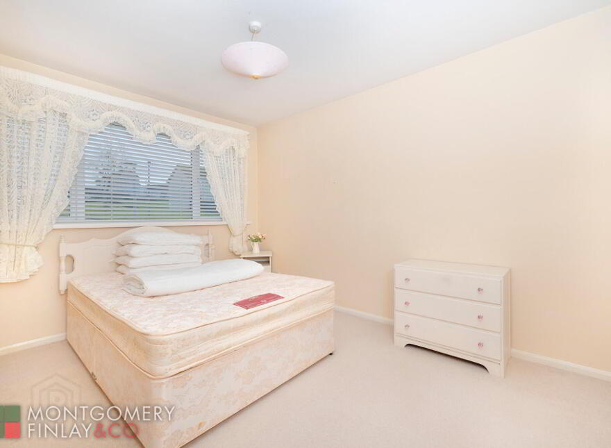 58 Loane Drive, Enniskillen, BT74 4EG