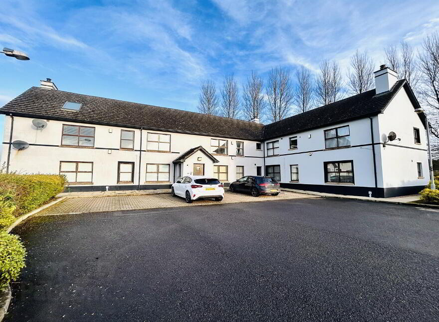 16 The Poplars, Newtownabbey, BT36 4QP photo