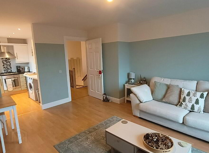 Unit 6e, The Demesne, Carryduff, BT8 8GW
