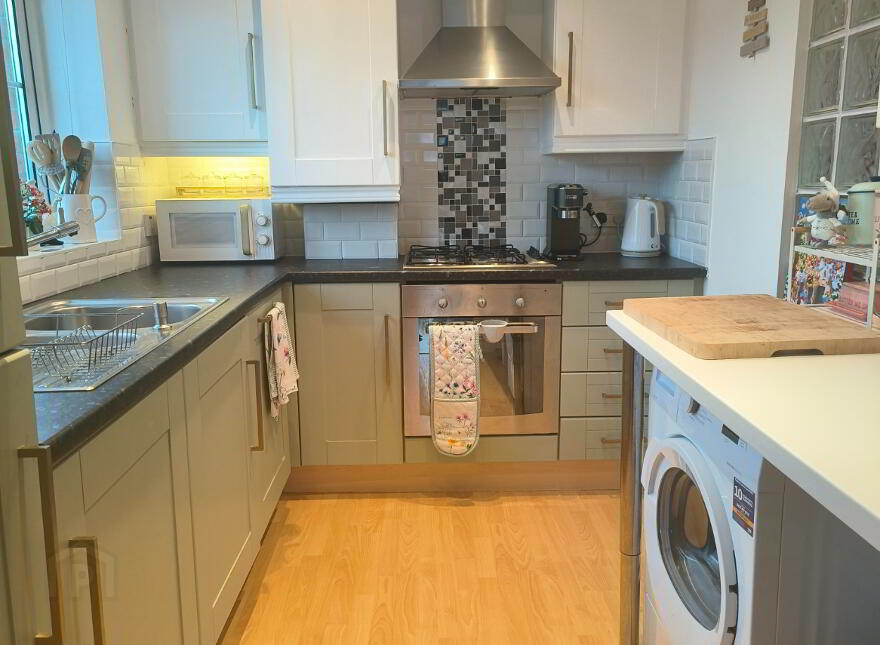 Unit 6e, The Demesne, Carryduff, BT8 8GW