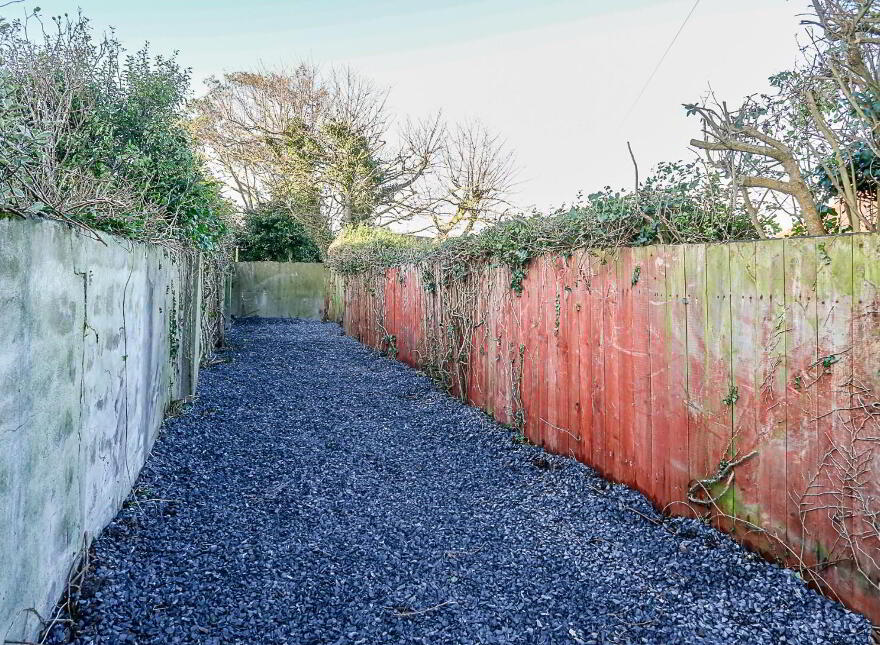 2 Dunover Road, Ballywalter, BT22 2LE