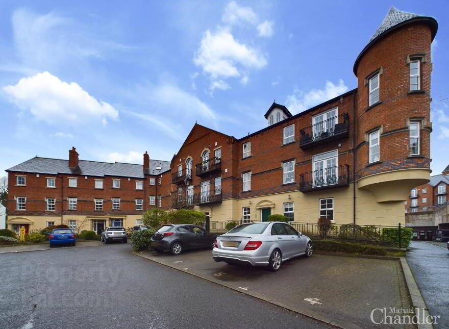 22 Bell Towers, Belfast, BT7 2HD photo