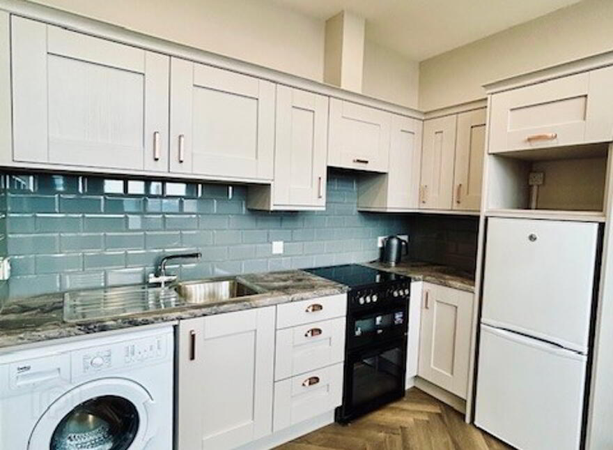 26 Meadowbank Court, 141 Strand Road, Derry/Londonderry, BT48 7PB