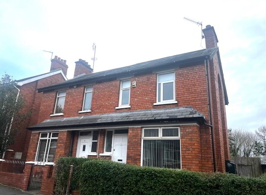 98 Sandhurst Drive, Stranmillis, Belfast, BT9 5AZ photo