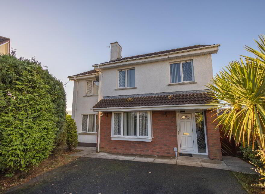 21 Bridal Hill, Warrenpoint, BT34 3JA photo