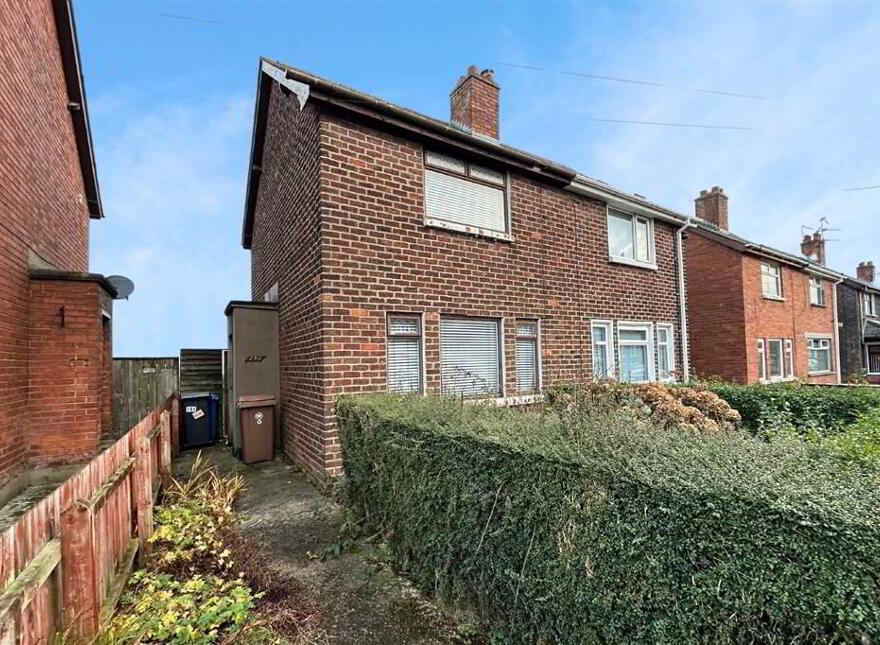 191 Joanmount Gardens, Bangor, Belfast, BT14 6PA photo