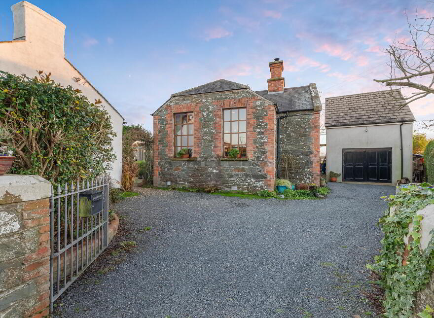 10 Bishops Court Road, Kilclief, Downpatrick, Strangford, BT30 7NU