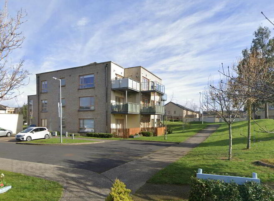 Silken Park, Kingswood, Citywest, Dublin, D22 photo