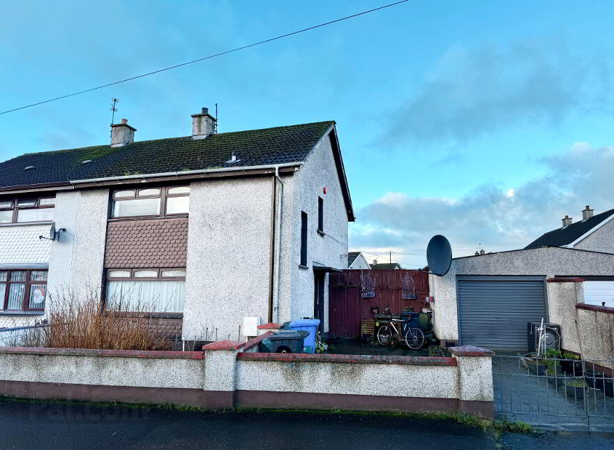 6 Rossmore Place, Strathfoyle, L'Derry, BT47 6XJ photo