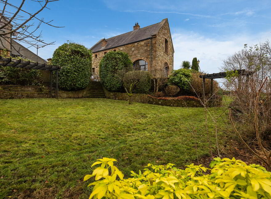 6, 6a & 6b Conthem Road, Strabane, BT82 8NY