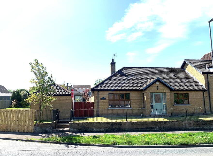 1 Mountview Terrace, Ballybogey, Ballymoney, BT53 6UH photo