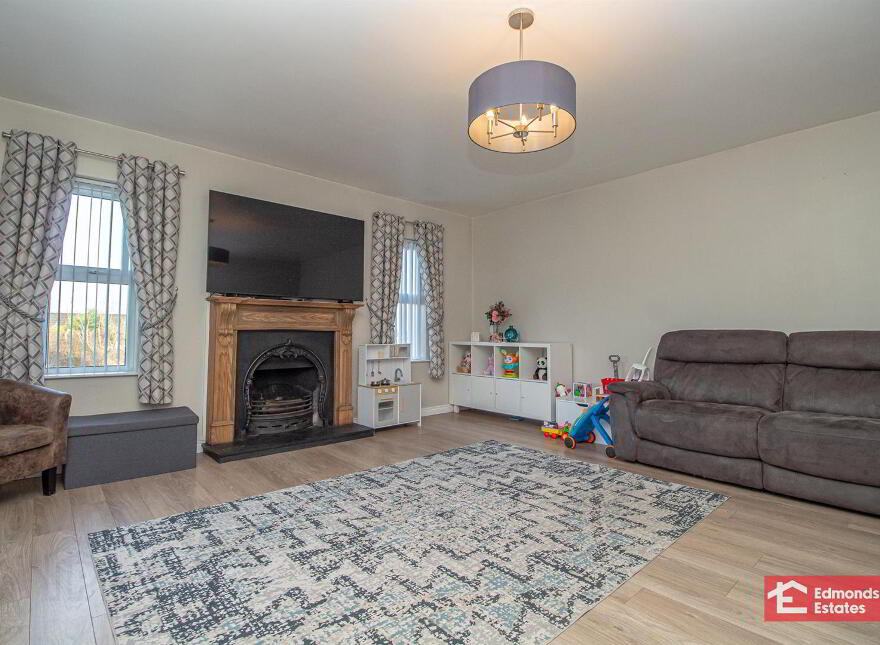 34 Quarry Heights, Ahoghill, Ballymena, BT42 1GJ