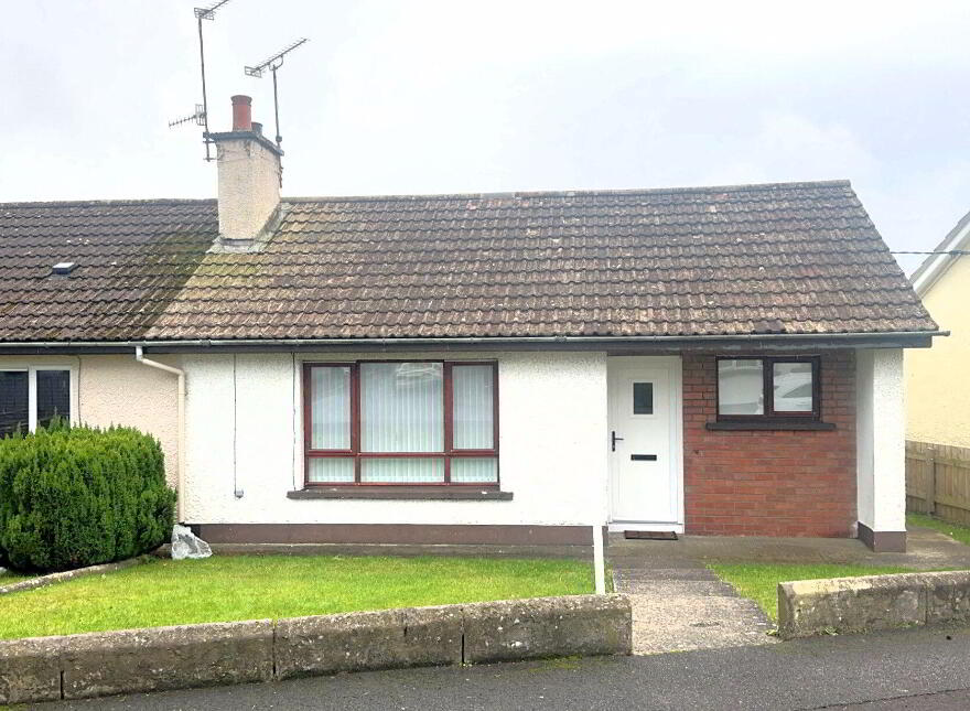 20 Innisfree Park, Ballyholland, Newry, BT34 2LX photo