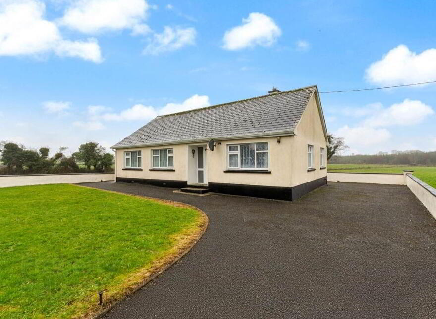 Knockglass, Ballinrobe, F31VY97 photo