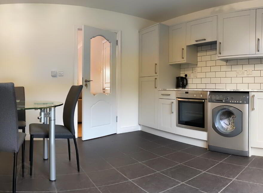 2 Woodleigh Close, Blessington, W91CK31