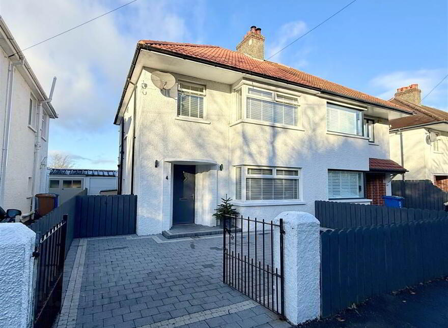 4 Rochester Road, Cregagh, Belfast, BT6 9LH photo