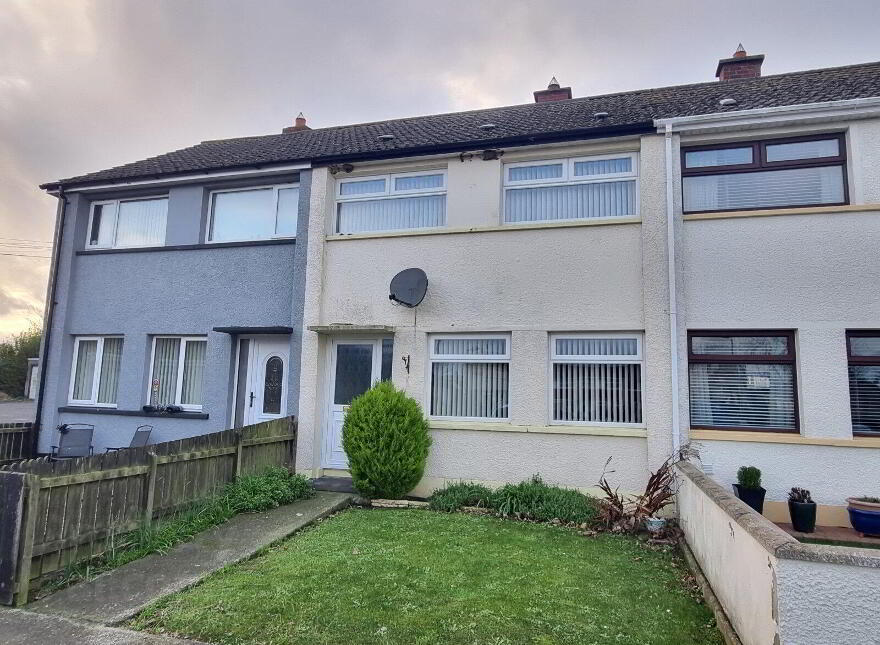 8 Calhame Park, Cloughey, Newtownards, BT22 1HX photo