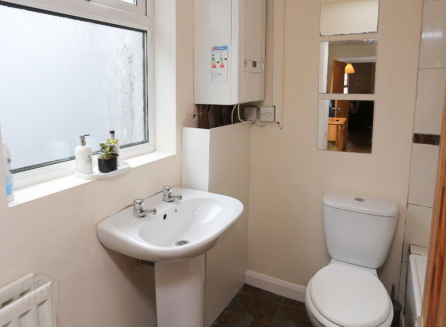 20 Maymount Street, Belfast, BT6 8BH