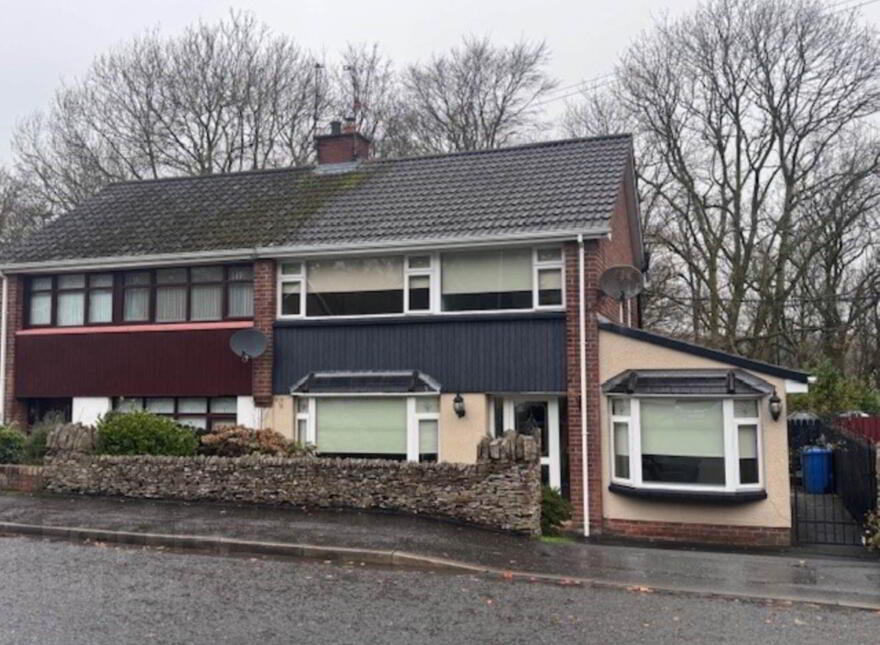 29 Prehen Park, Waterside, Derry / Londonderry, BT47 2PA photo