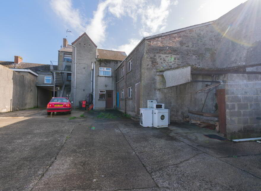 58 High Street, Ballymena, BT43 6DT