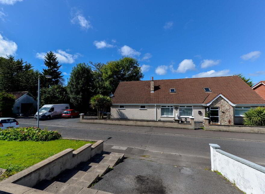 31 Glenview Park, Belfast, BT5 7LS
