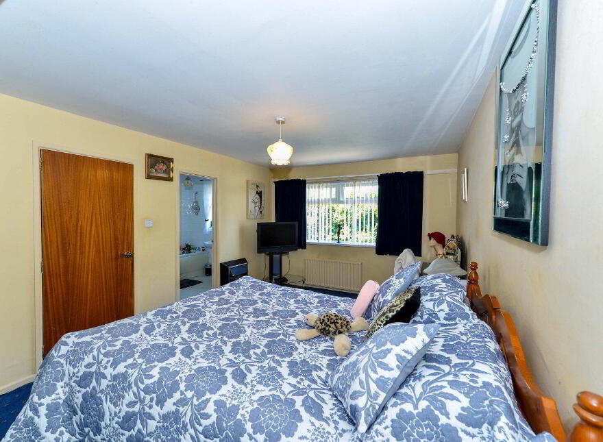 31 Glenview Park, Belfast, BT5 7LS