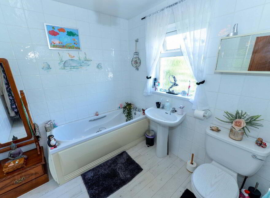 31 Glenview Park, Belfast, BT5 7LS