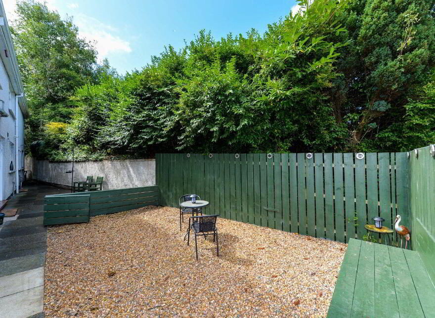 31 Glenview Park, Belfast, BT5 7LS