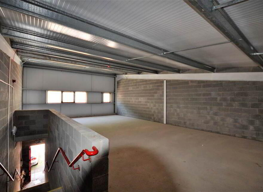 Unit 19, Tully Business Park, Springbank Industrial Estate, Springbank...Belfast, BT17 0EZ