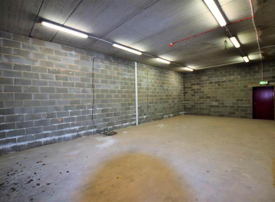 Unit 19, Tully Business Park, Springbank Industrial Estate, Springbank...Belfast, BT17 0EZ