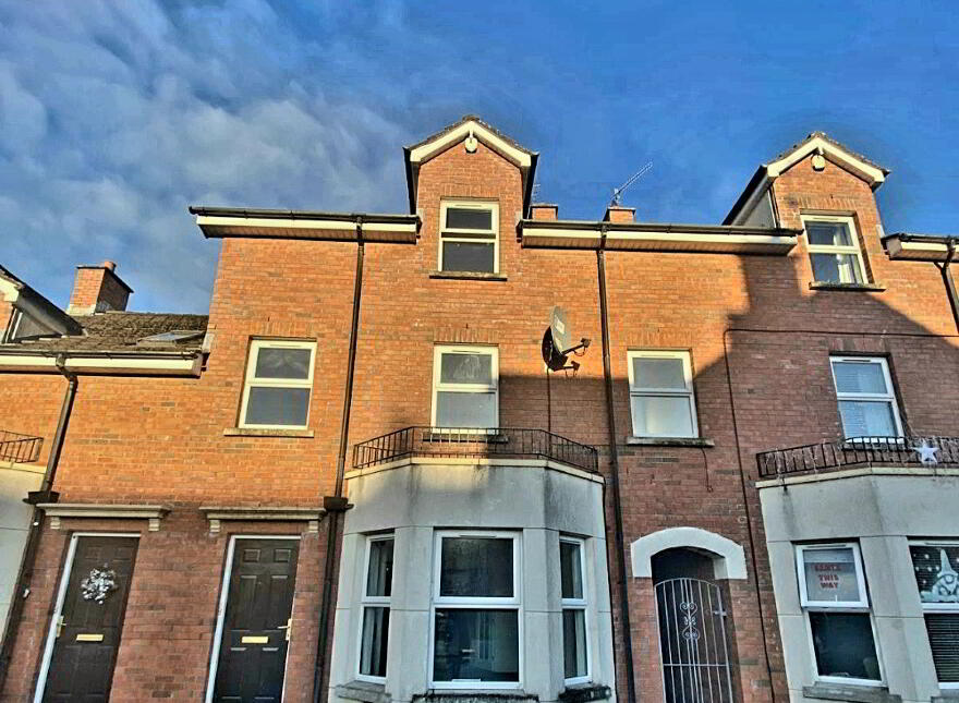 9 Windsor Avenue Place, Lurgan, BT67 9FD photo