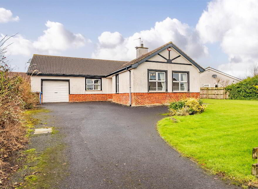 14 Rossmore Park, Portrush, BT56 8JD photo