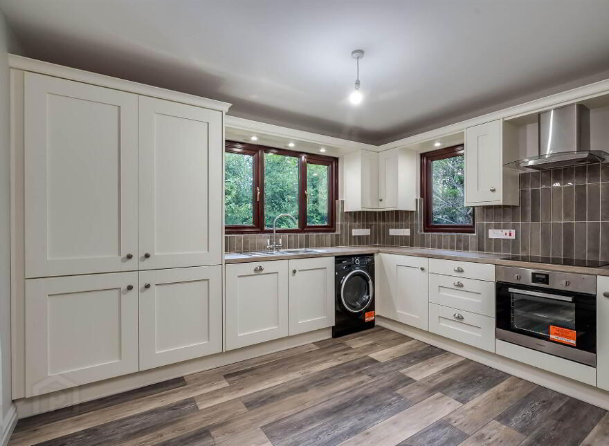 2c Newforge Grange, Malone, Belfast, BT9 5QB