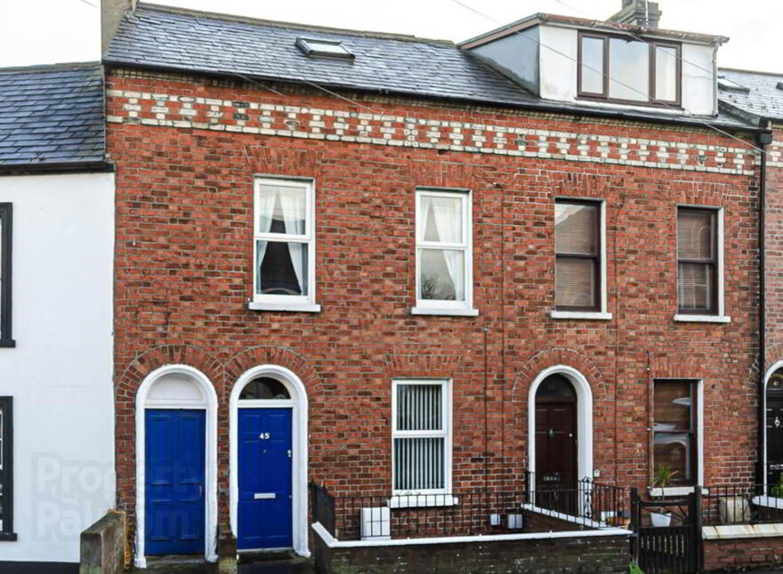 45 Albert Road, Carrickfergus, BT38 8AD photo