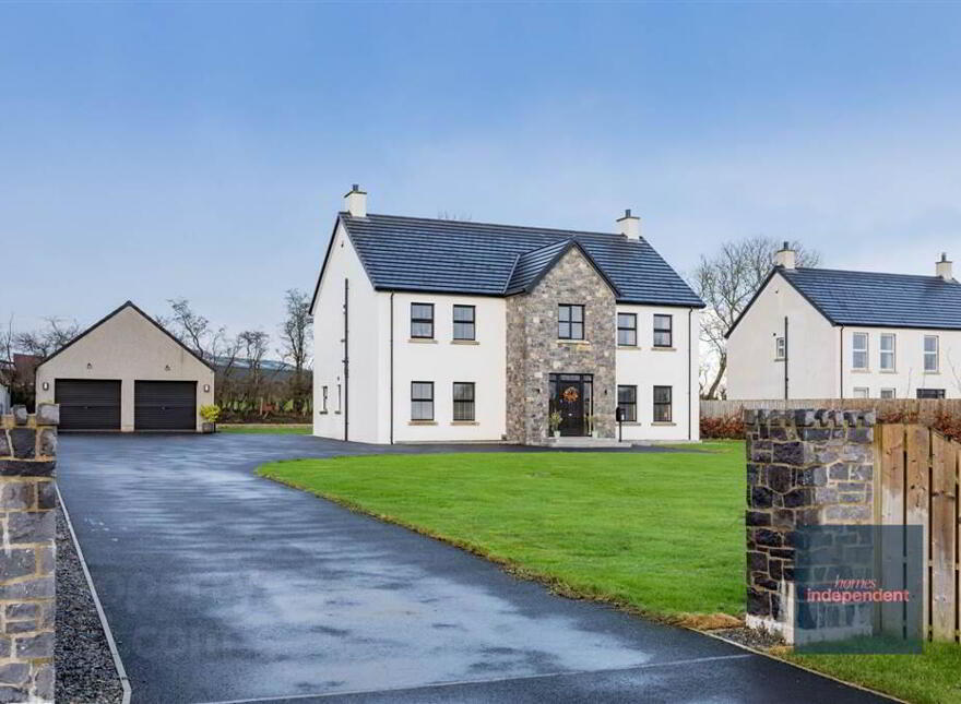 4 Heanystown Manor, Old Portglenone Road, Ballymena, BT42 1QY photo