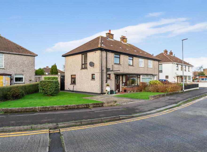 22 Dromena Gardens, Newtownards, BT23 4PX photo