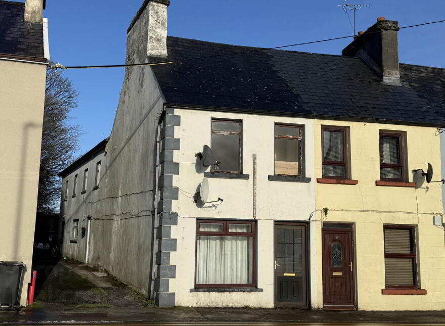 Upper Main Street, Ballyhaunis, F35YX67 photo