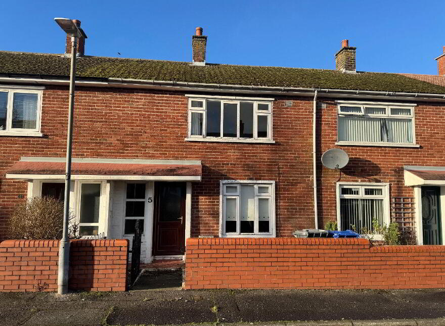 5 Ashmount Grove, Belfast, BT4 2FP photo