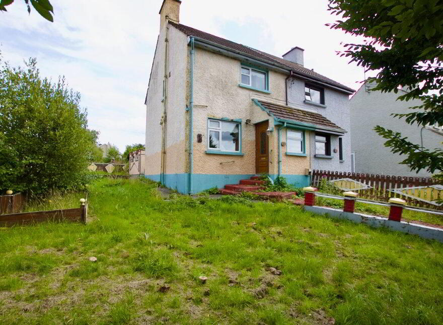 16 Rockwell Park, Drumshanbo, N41XA71 photo