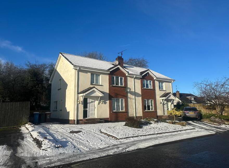 2 Thornleigh Manor, Benburb, Dungannon, BT71 7TR photo