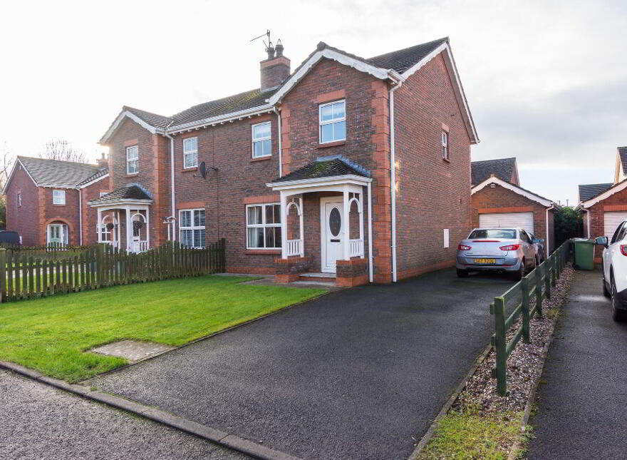 29 Lockvale Manor, Aghalee, BT67 0LU photo