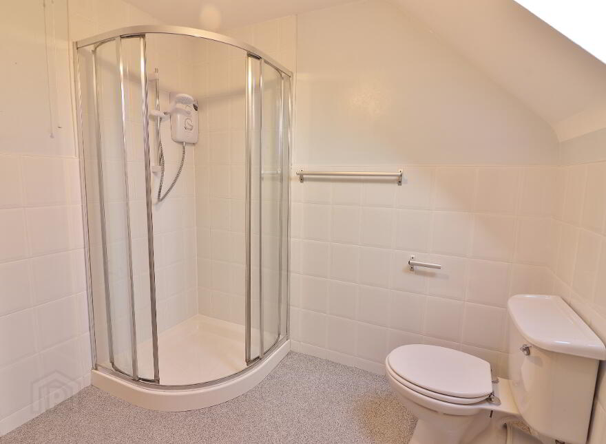 1 Aghacommon Embankment, Lurgan, BT66 6LH