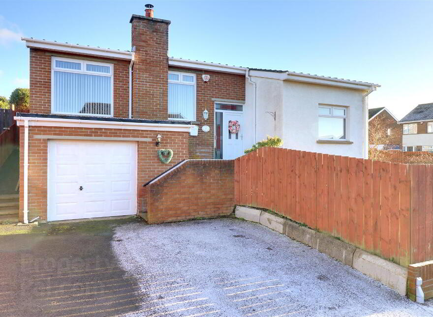 1 Abbeydale Drive, Newtownards, BT23 8RU photo