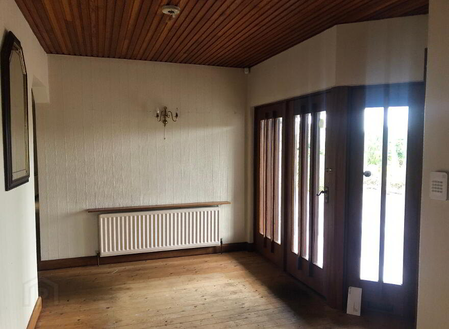47 Crossgar Road, Ballynahinch, Carryduff, Belfast, Saintfield, BT24 7JE