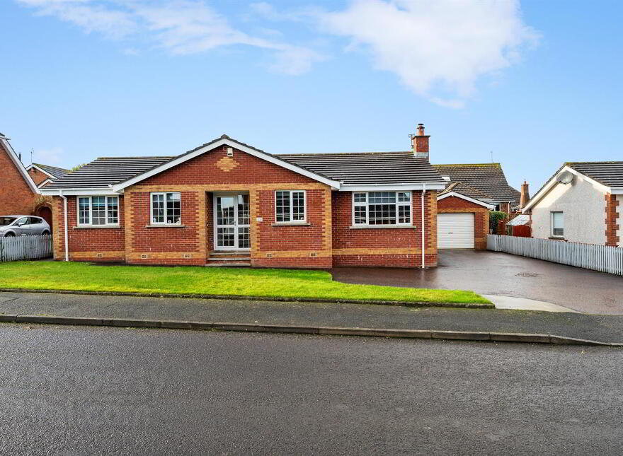 25 Westland Road, Ballywalter, Newtownards, BT22 2QP photo