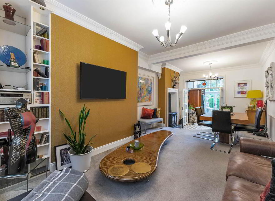 39 Victoria Road, Holywood, BT18 9BD