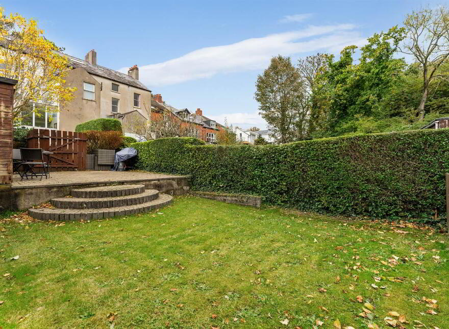 39 Victoria Road, Holywood, BT18 9BD
