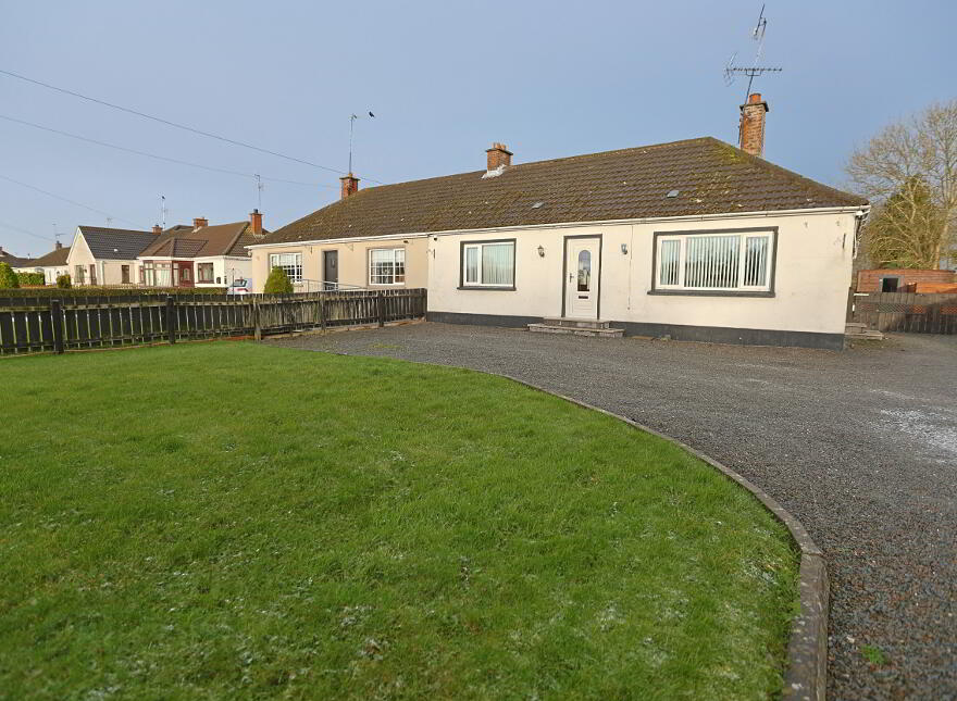 21 Red Lion Road, Portadown, Craigavon, BT62 4HR photo