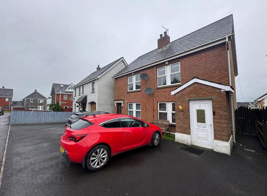 30 Alderley Place, Mallusk, Newtownabbey, BT36 7WW photo