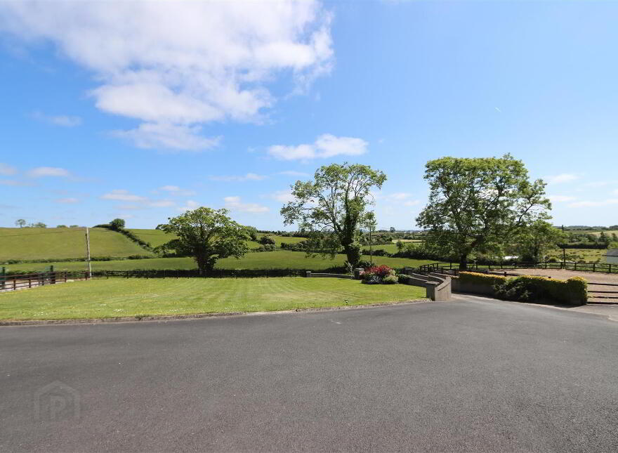 Ashmore, 17 Trench Road, Comber, Newtownards, BT23 6EH